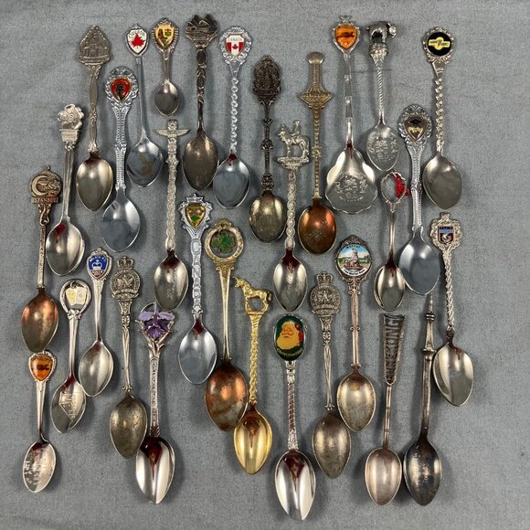 31 Vtg/Antique Collectible Souvenir Teaspoons Spoons Lot Commemorative Worldwide - Picture 1 of 9